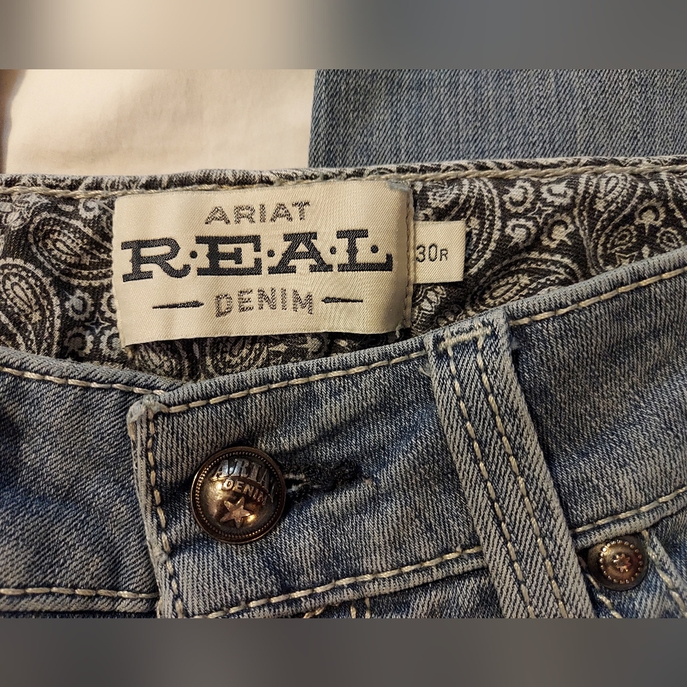 Ariat Light Blue Western Women's Midrise Straight Leg Jeans - 30R - Picture 3 of 10